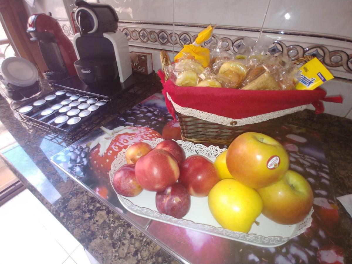 Hogar, A Modo De Hotel Χιχόν Εξωτερικό φωτογραφία
