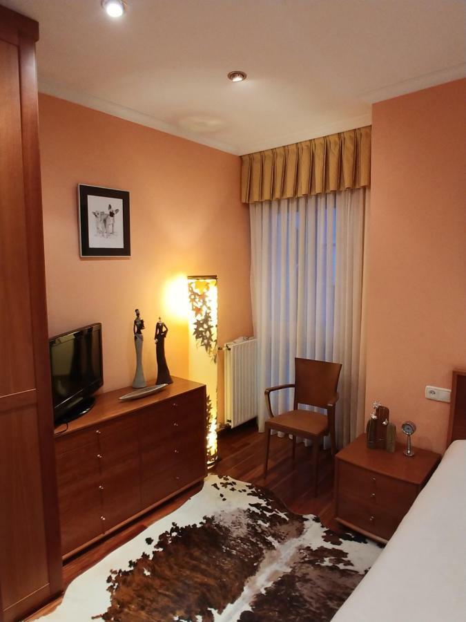 Hogar, A Modo De Hotel Χιχόν Εξωτερικό φωτογραφία