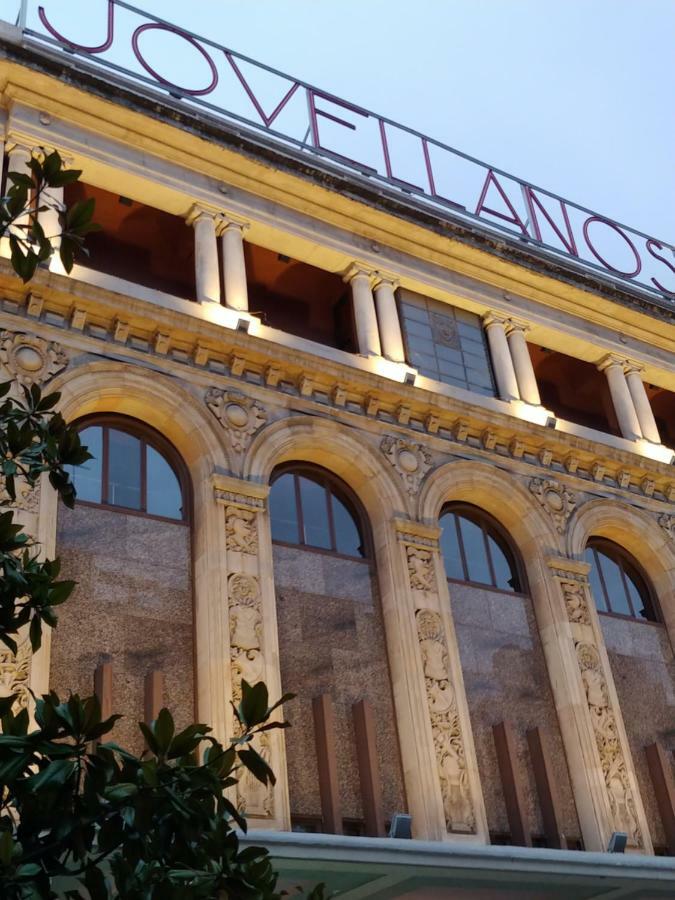 Hogar, A Modo De Hotel Χιχόν Εξωτερικό φωτογραφία